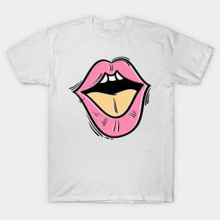 kiss me T-Shirt